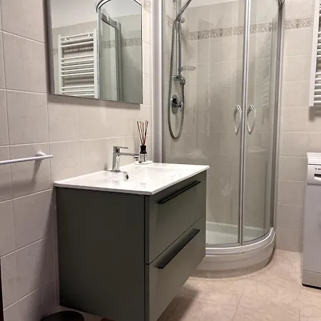 Apartament 37