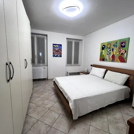 37 Apartament *