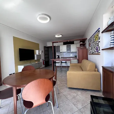 37 Apartament Varazze
